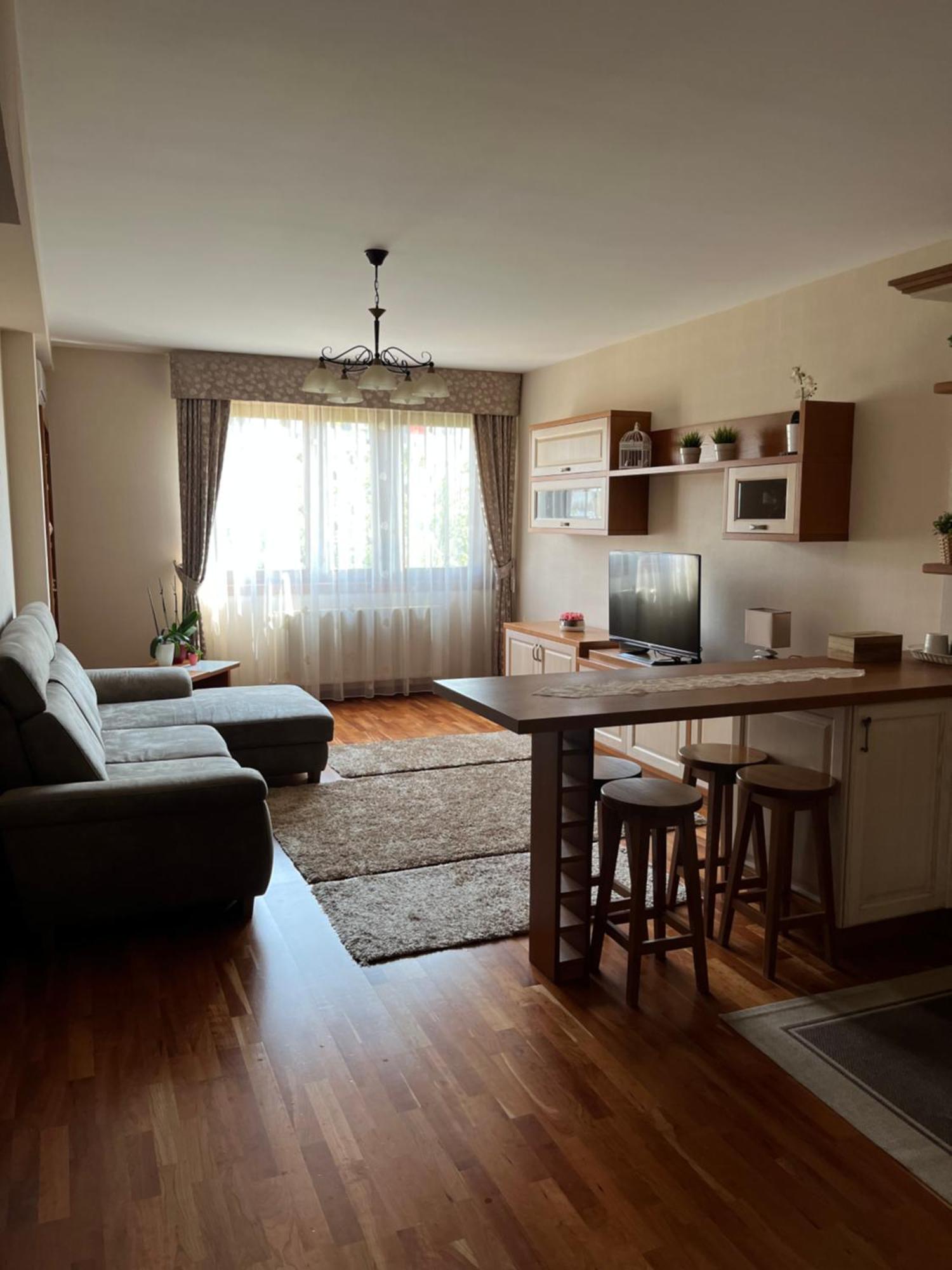 Danube Terrace Elegant With 2 Bedroom With Free Air Conditioner And Private Parking Budapeşte Dış mekan fotoğraf